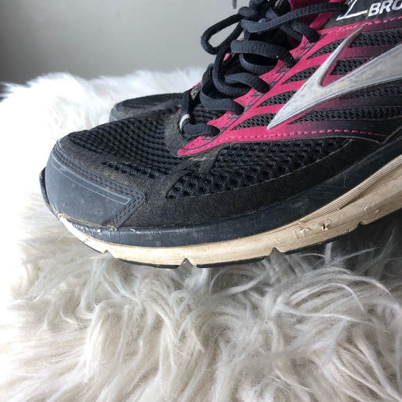 Brooks Addiction 13 athletic running active sneakers womens pink black - Picture 9 of 9